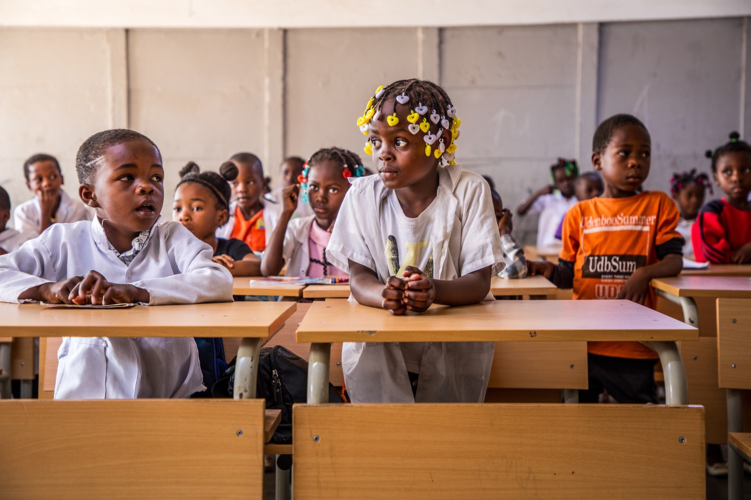 Students at Kambulukuto School, Cuito, built on the first minefield HALO cleared in Angola